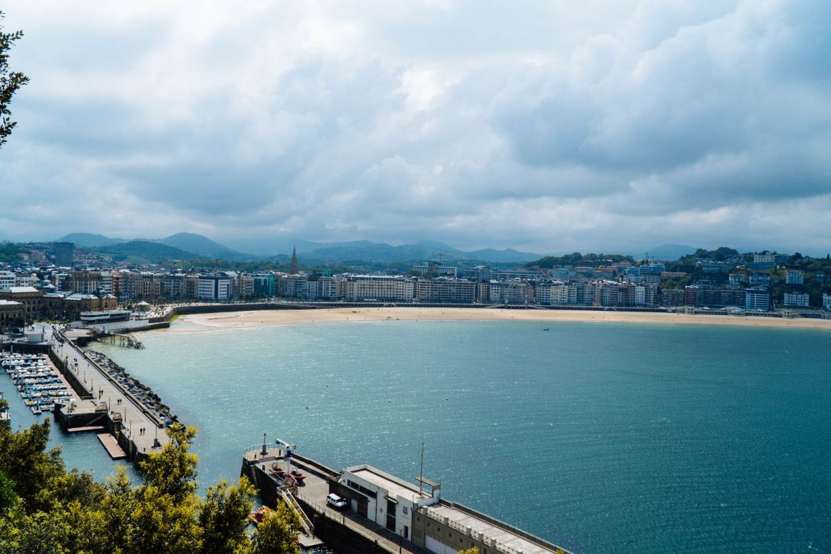 Порт Сан-Себастьян