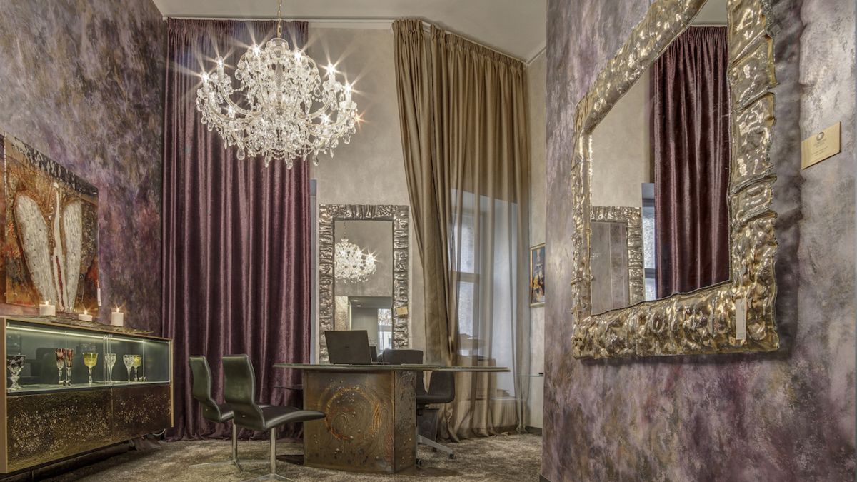 Gordana Glass Art Gallery