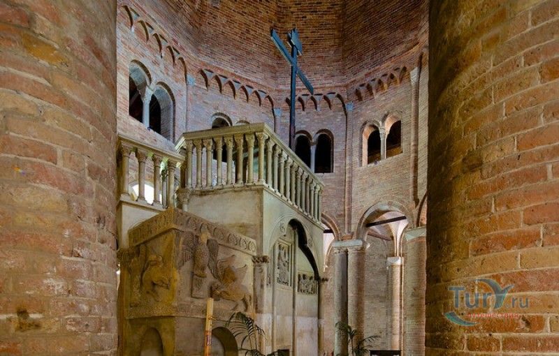 Базилика Санто-Стефано