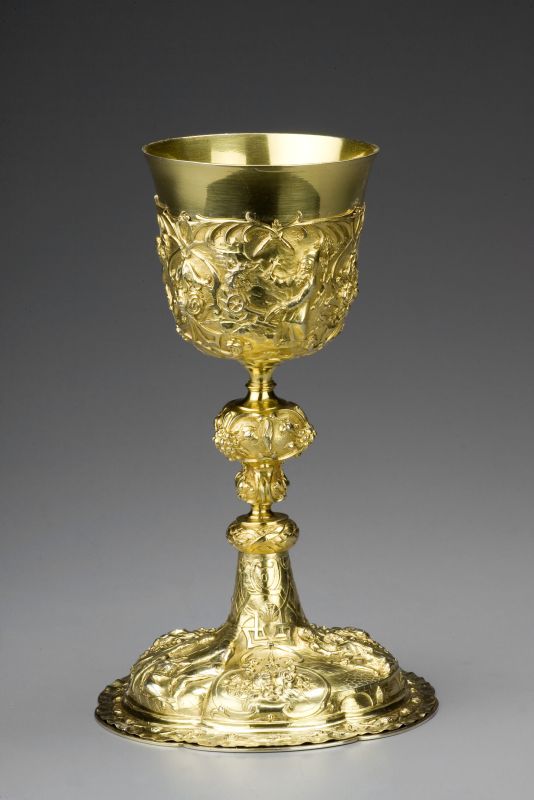 Выставка ИСКУССТВО, ЖИЗНЬ в музее декоративно-прикладного искусства