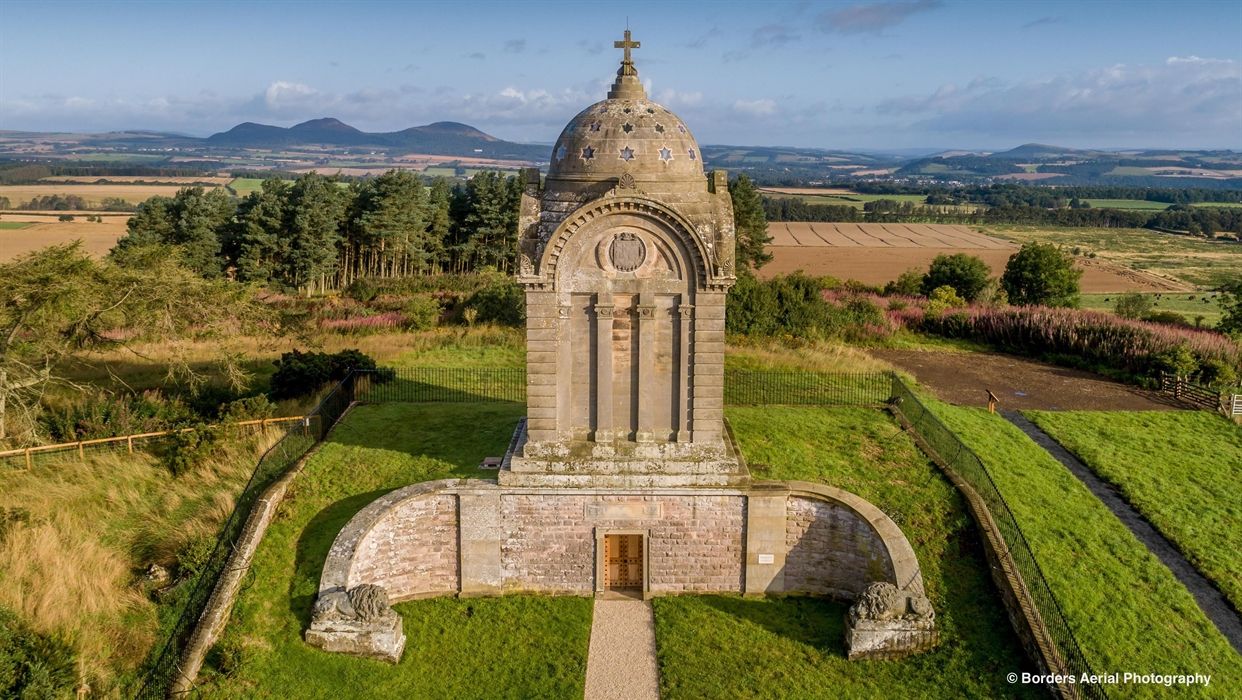 Мавзолей Монтеат