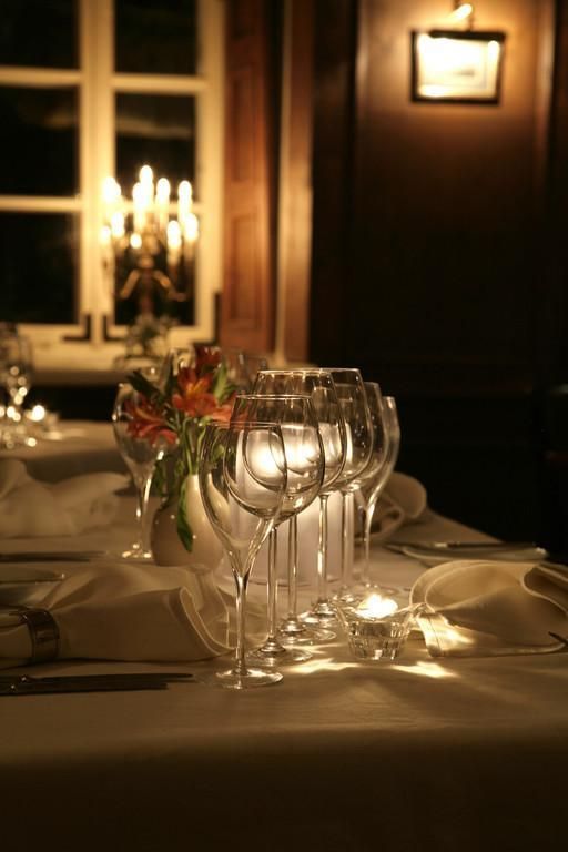 Летний ресторан на террасе Морского дома яхтклуба Pädaste