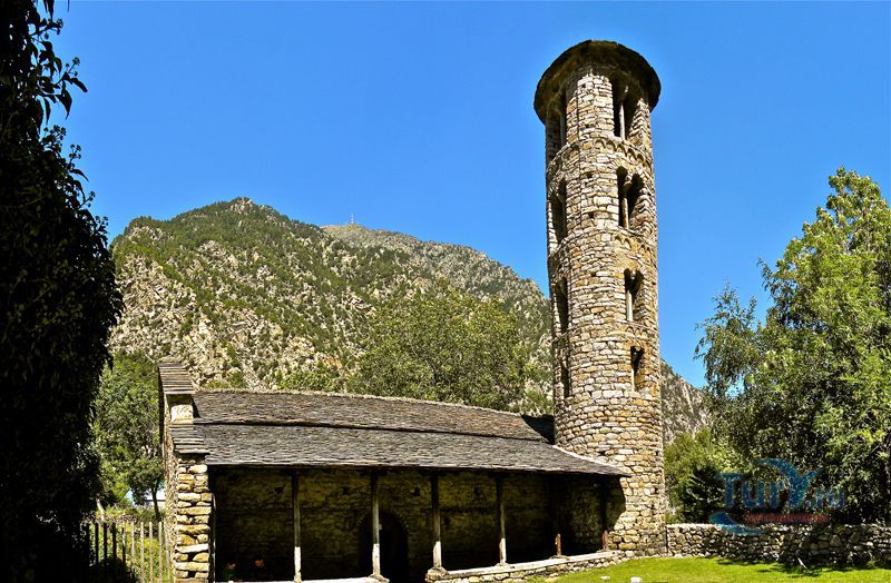 Церковь Санта-Колома