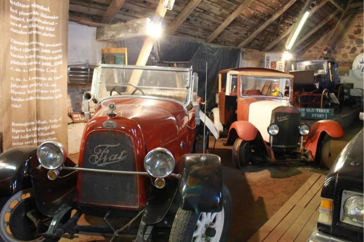 Музей экспонатов из коллекции Валерия Кирсса в Виртсу