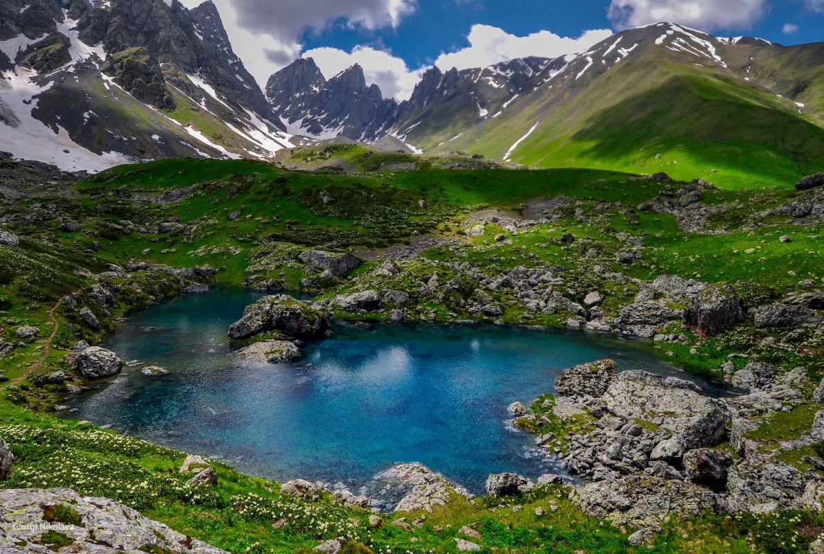 Озёра Абуделаури