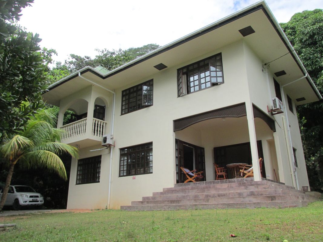 The House, self-catering