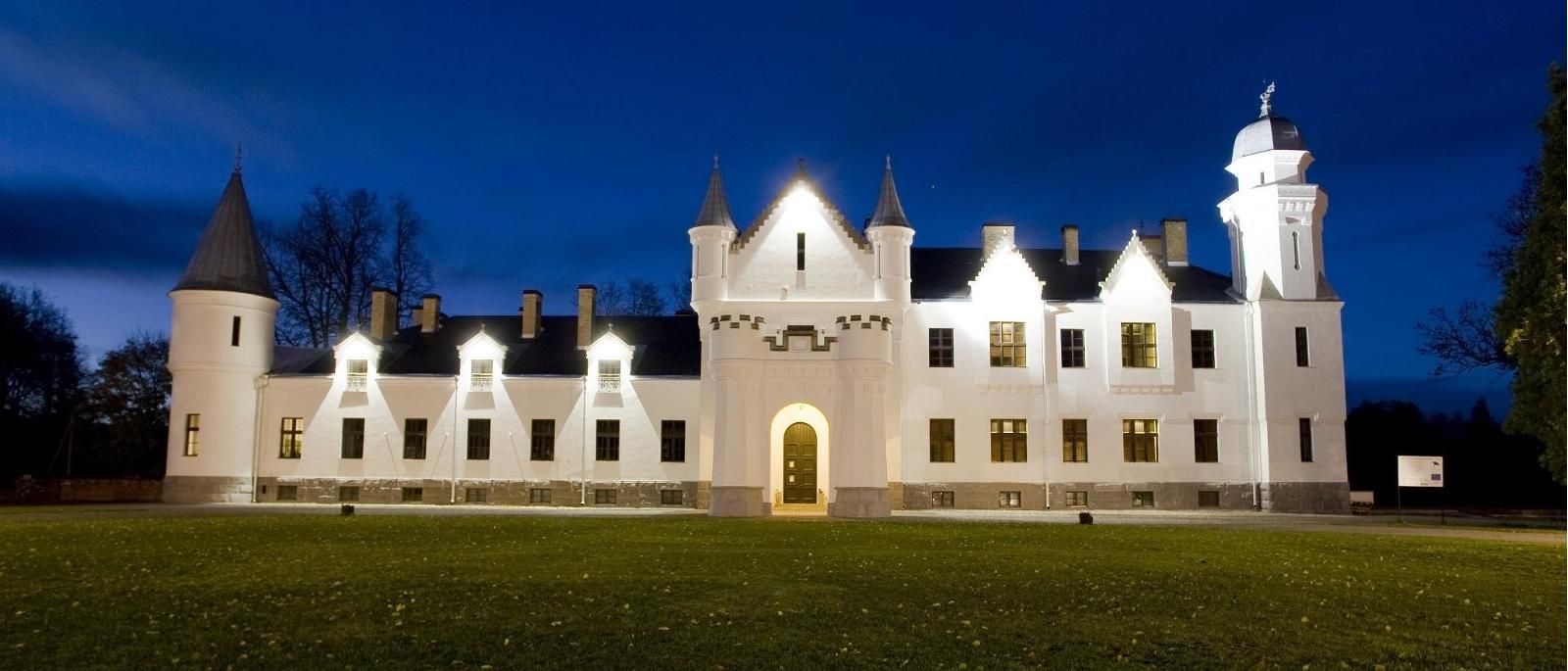 Замок Алатскиви