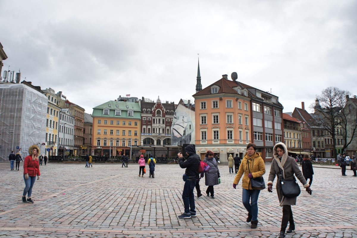 Домская площадь