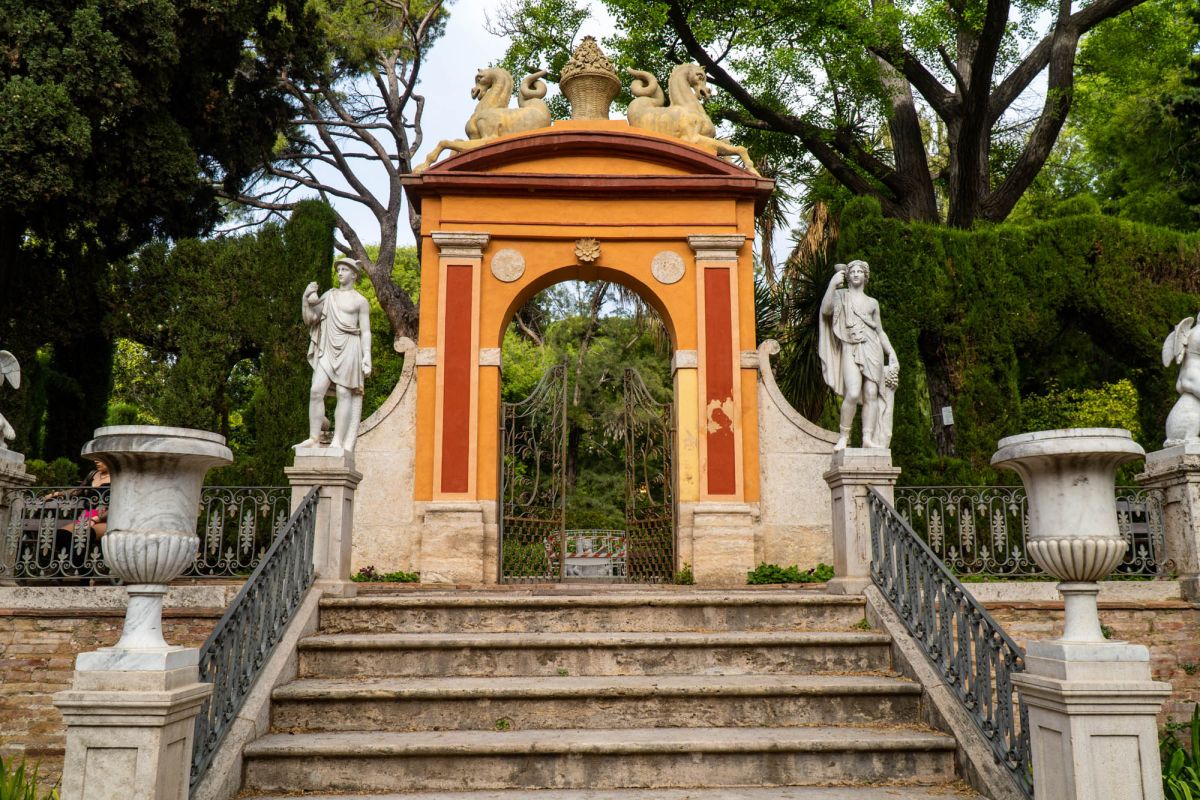 Сады Монфорт