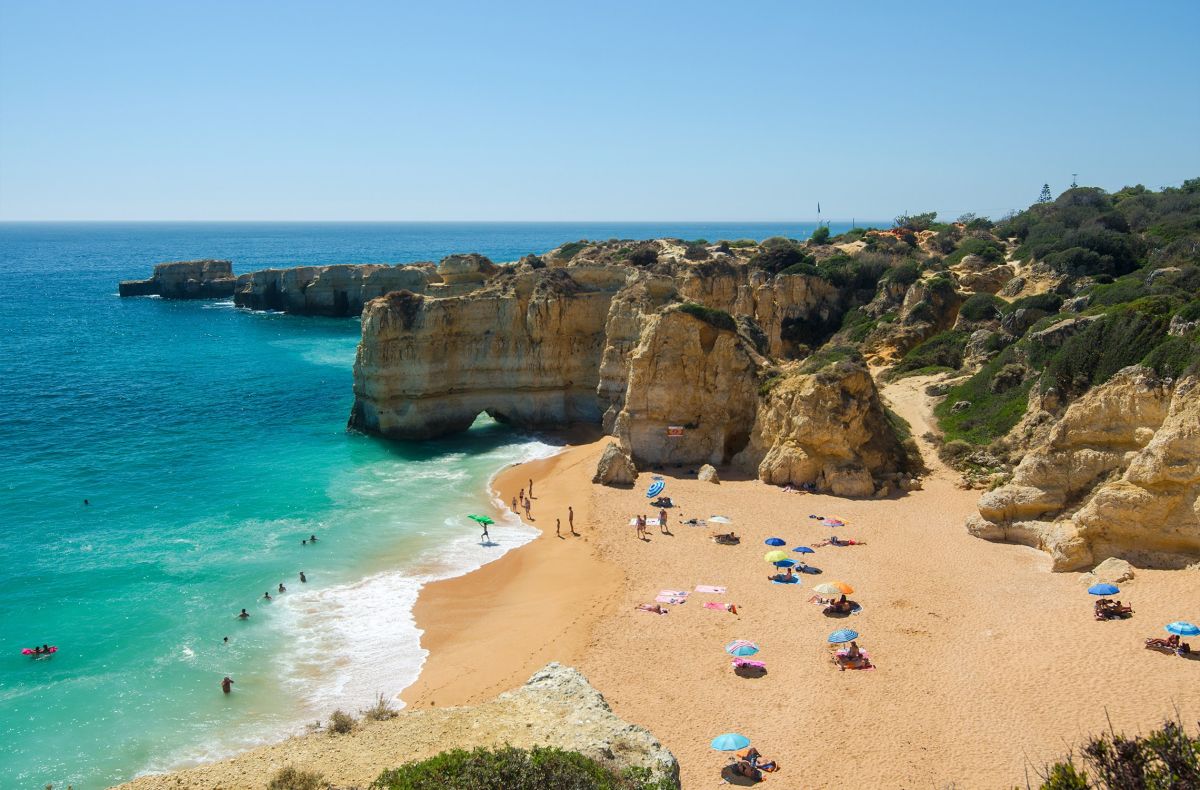 Пляж «Прайя-да-Коелья»