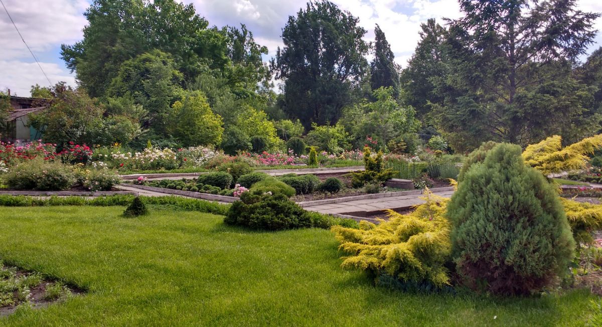 Запорожский детский ботанический сад