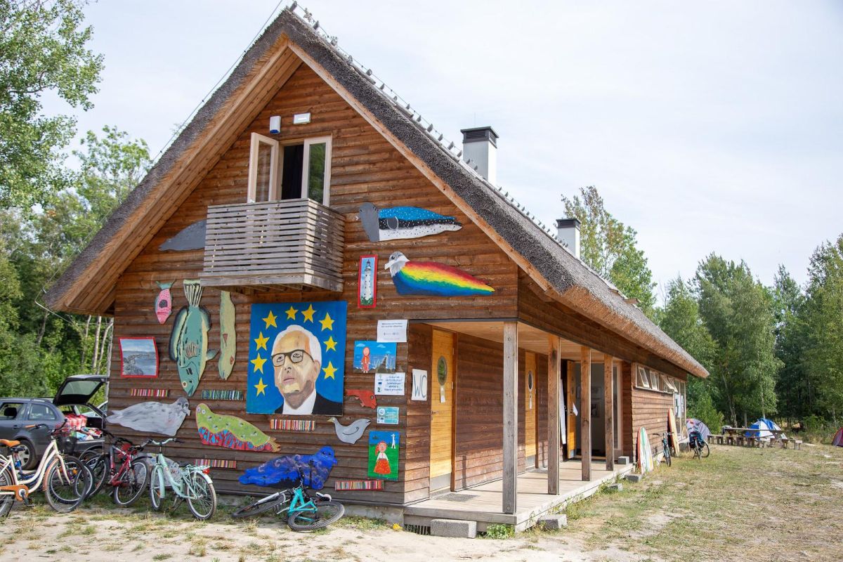 Традиционный хутор Метсамаа на острове Кихну