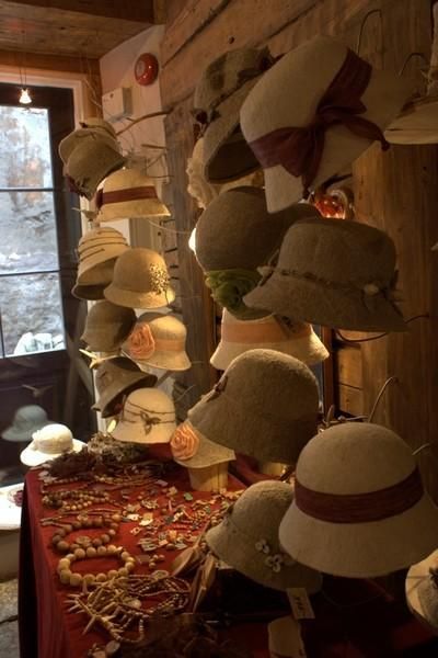 Магазин изделий народного промысла «Дерево и жук»