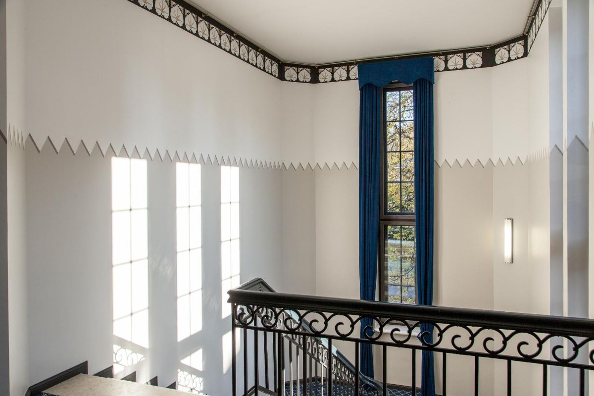 Малый дом театра 