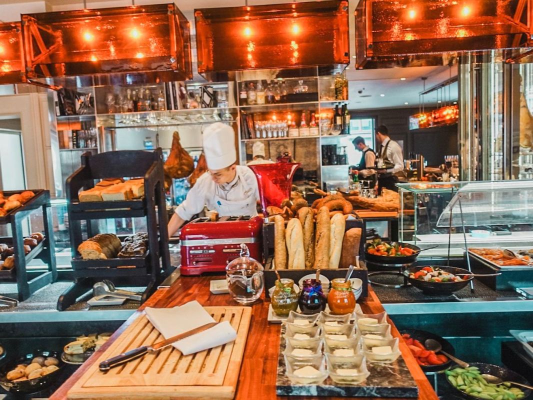 CottoCrudo - FourSeasons Hotel