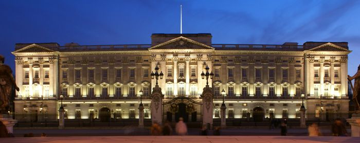 Букингемский дворец