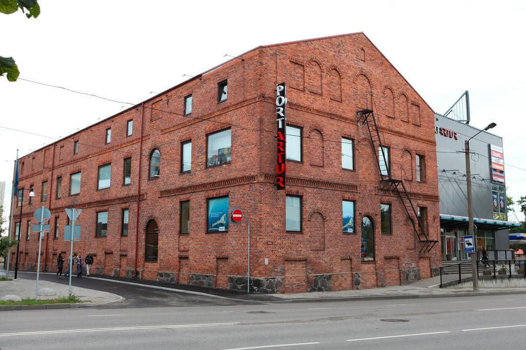 Торговый центр «Порт Артур»