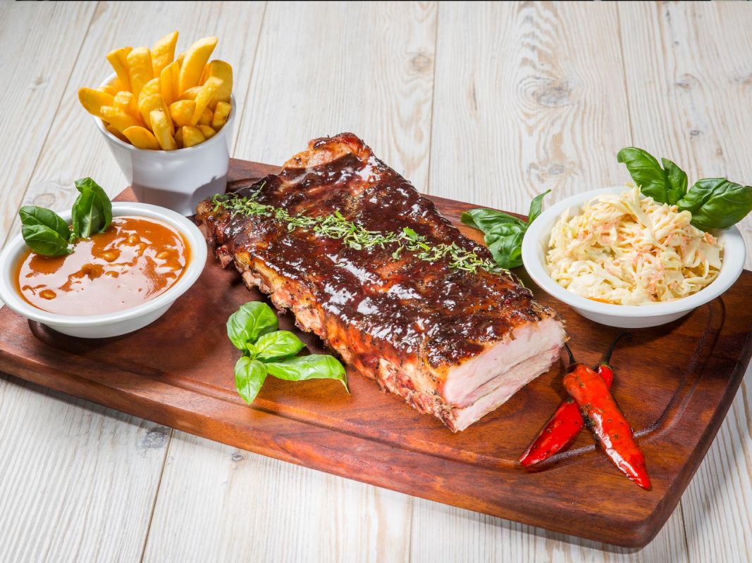 Ресторан BabyBack Ribs & BBQ в тартуском центре Tasku