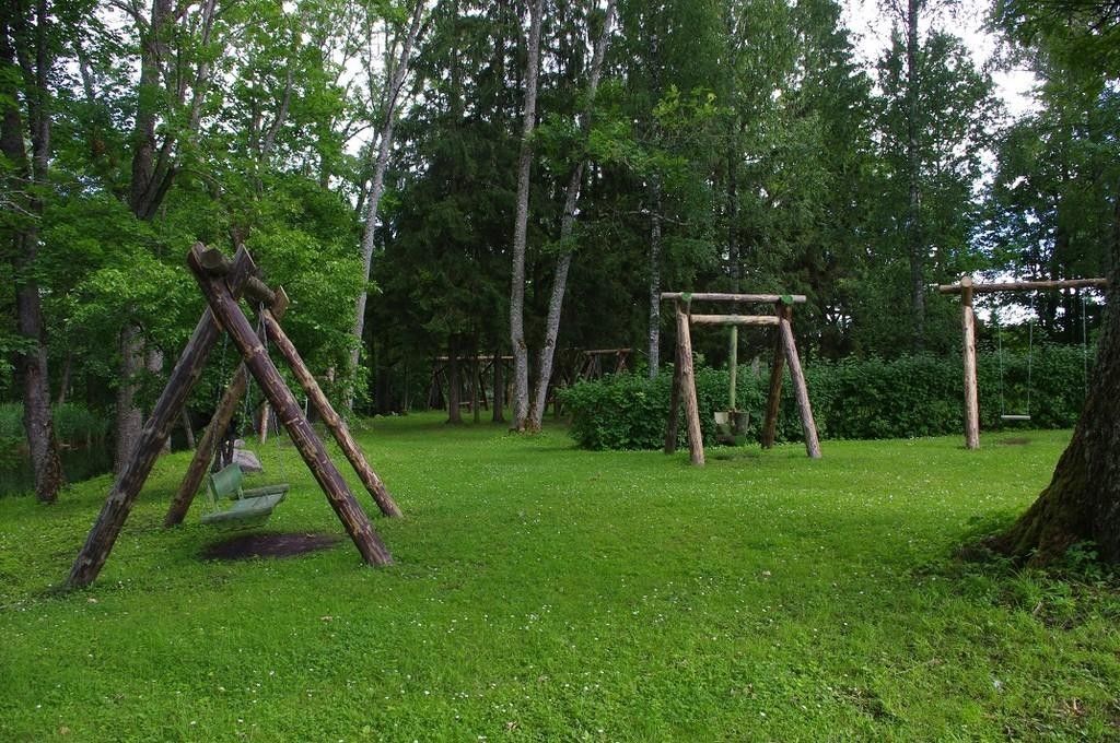 Парк качелей Якси