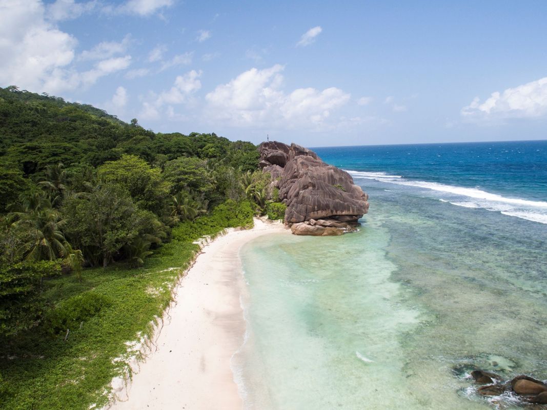 Пляж Анс Гросс Рош