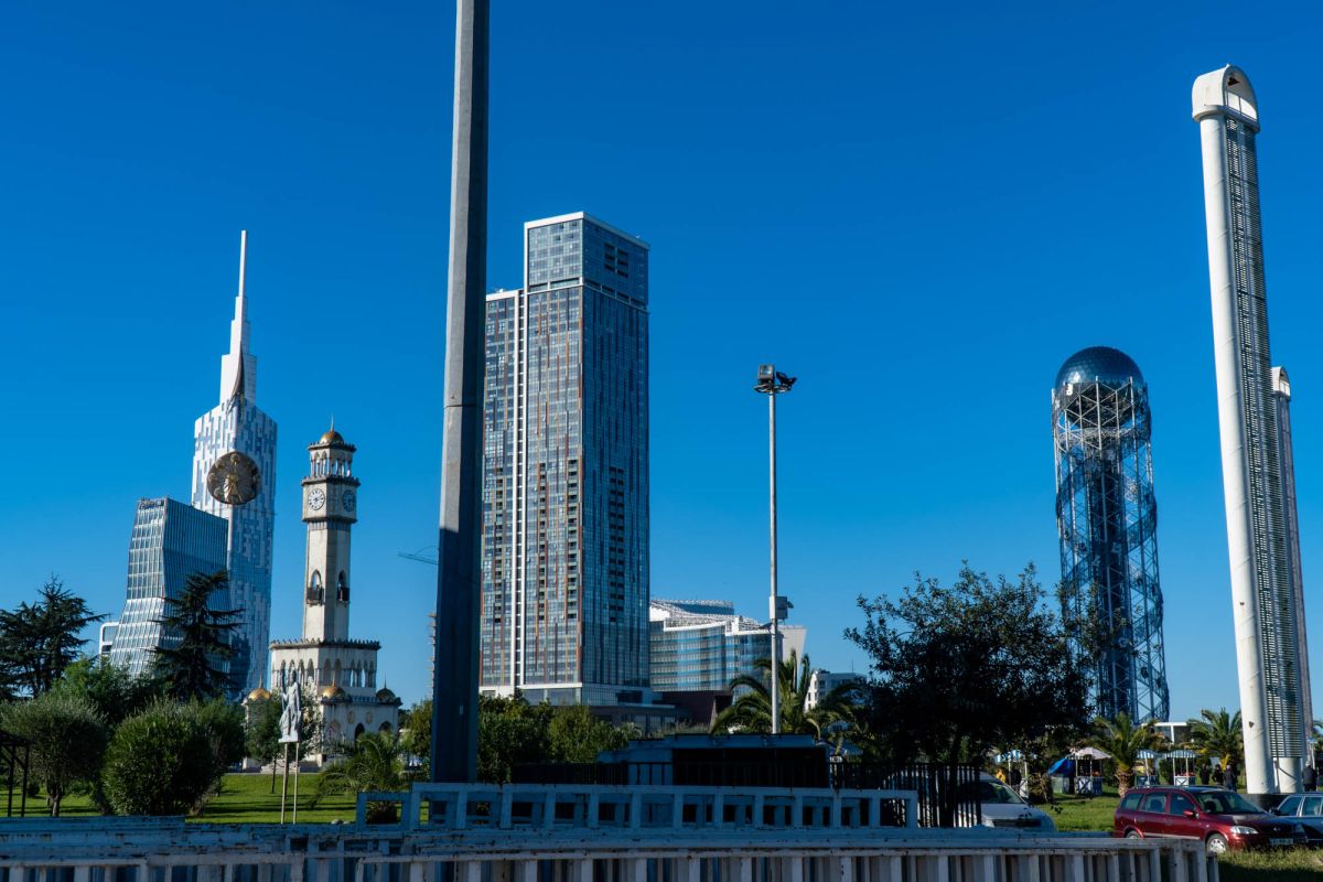 Колесо обозрения Батумской башни