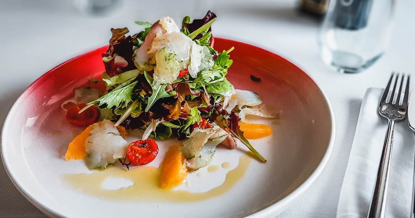 MANÚ Risto & Lounge