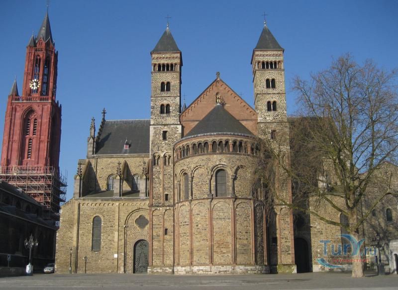 Базилика Святого Серватия