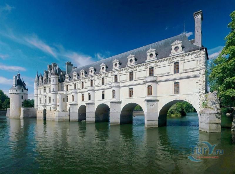 Замок Шенонсо