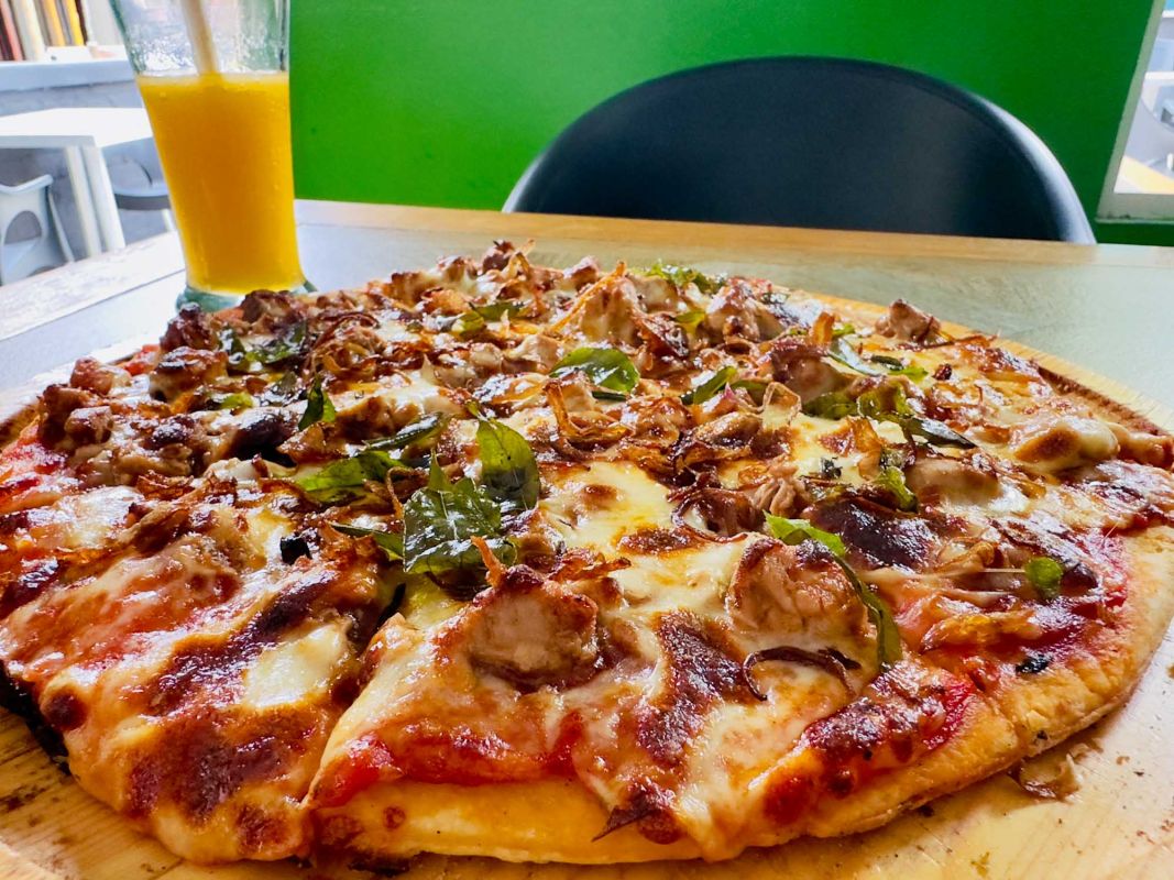 Hiyala Mariyaad Cafe & Restaurant