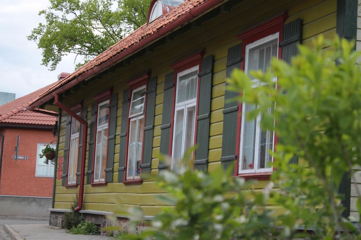 Магазин и кафе 