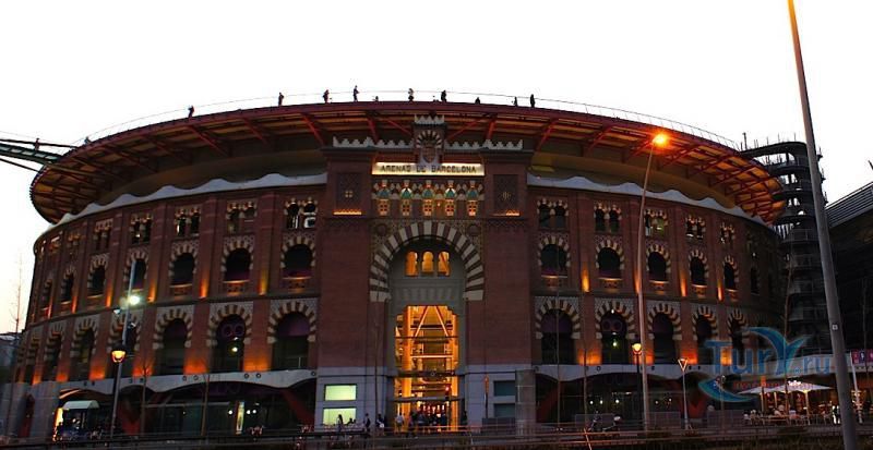 Площадь Испании