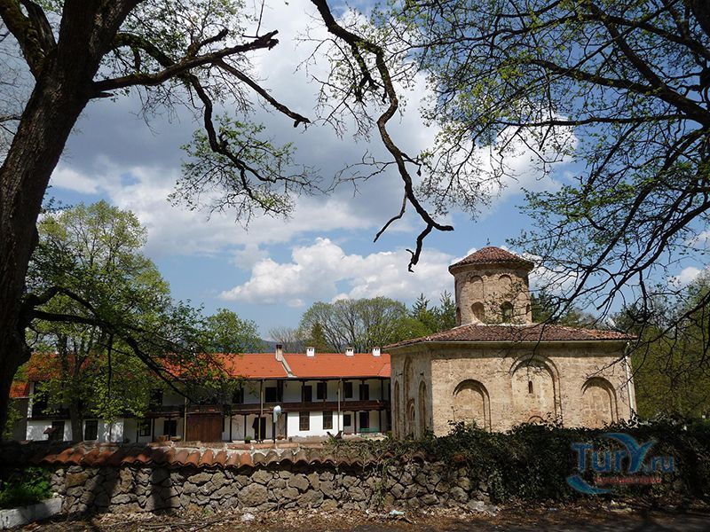 Земенский монастырь