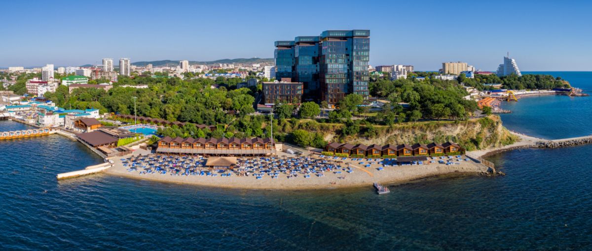 Пляж Золотая Бухта