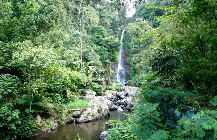 Водопад Гит Гит