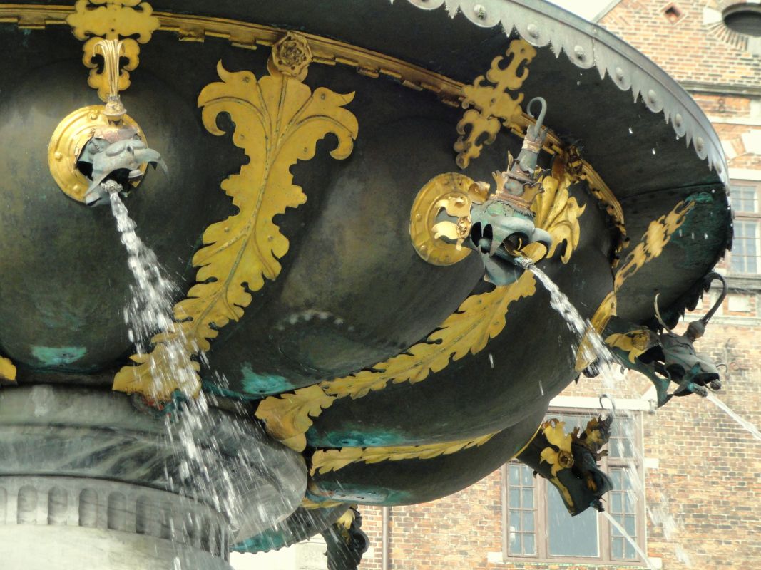 Фонтан Каритас (Caritasbrønden)