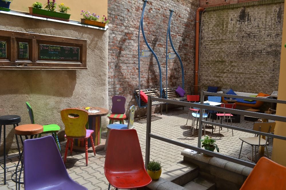 Ježkovy voči Bar &Tapas