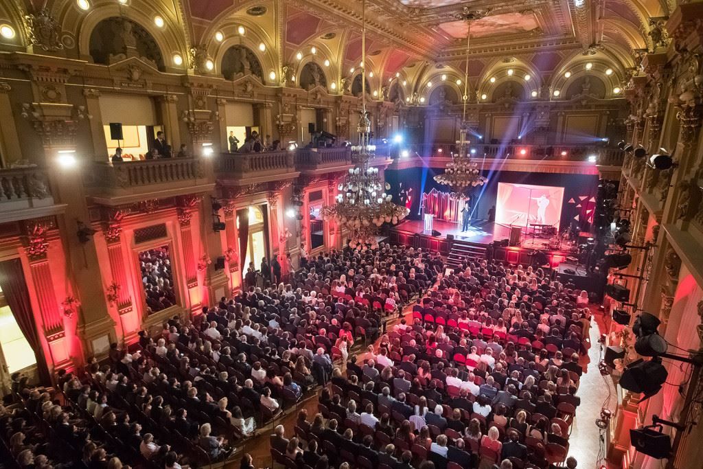 Национальный дом на Виноградах