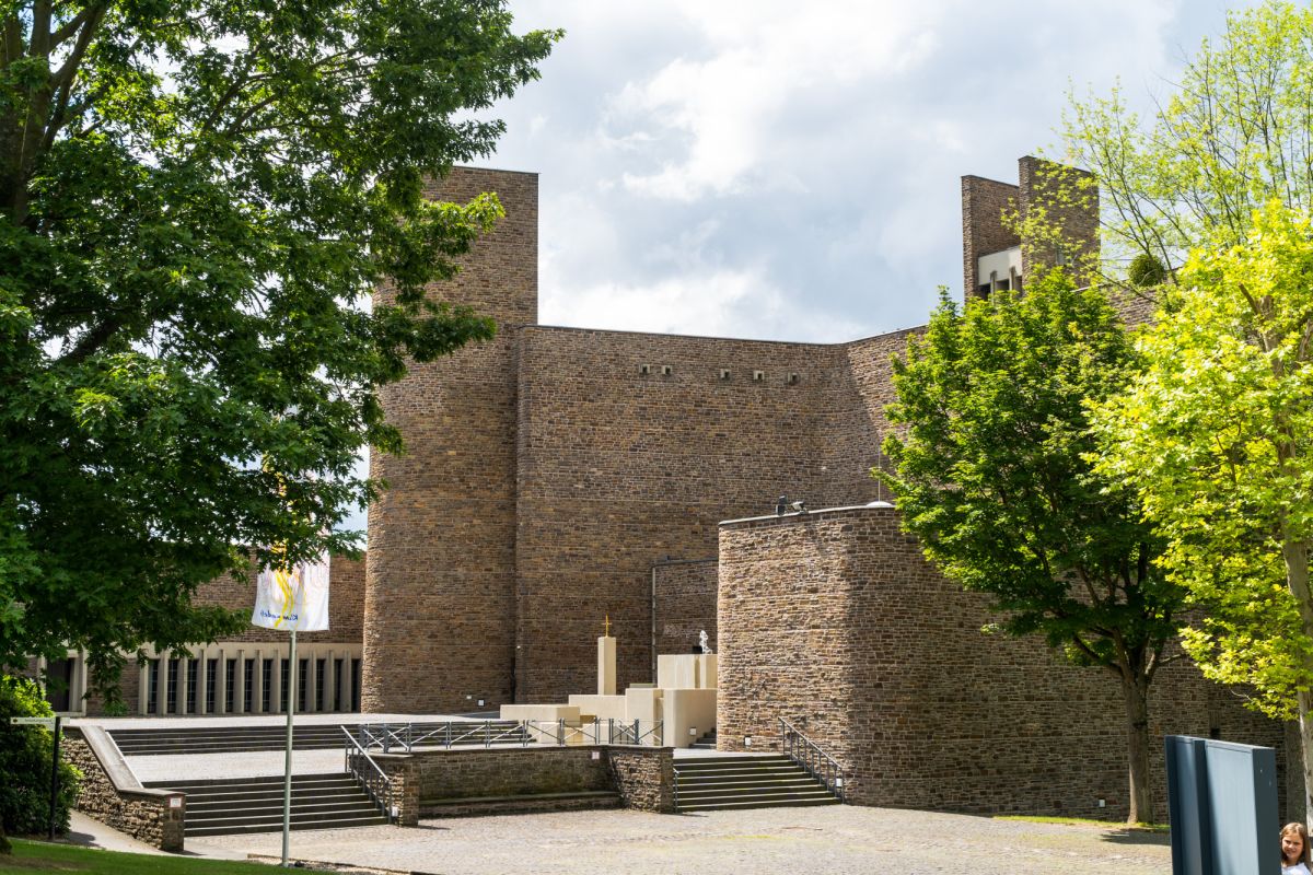 Церковь Поклонения на горе Шенштатт