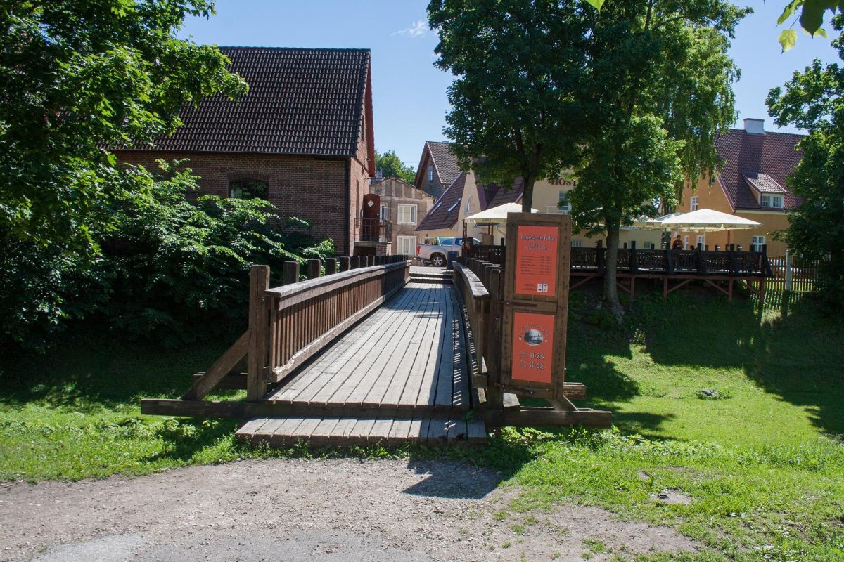 Тегеласте Туба