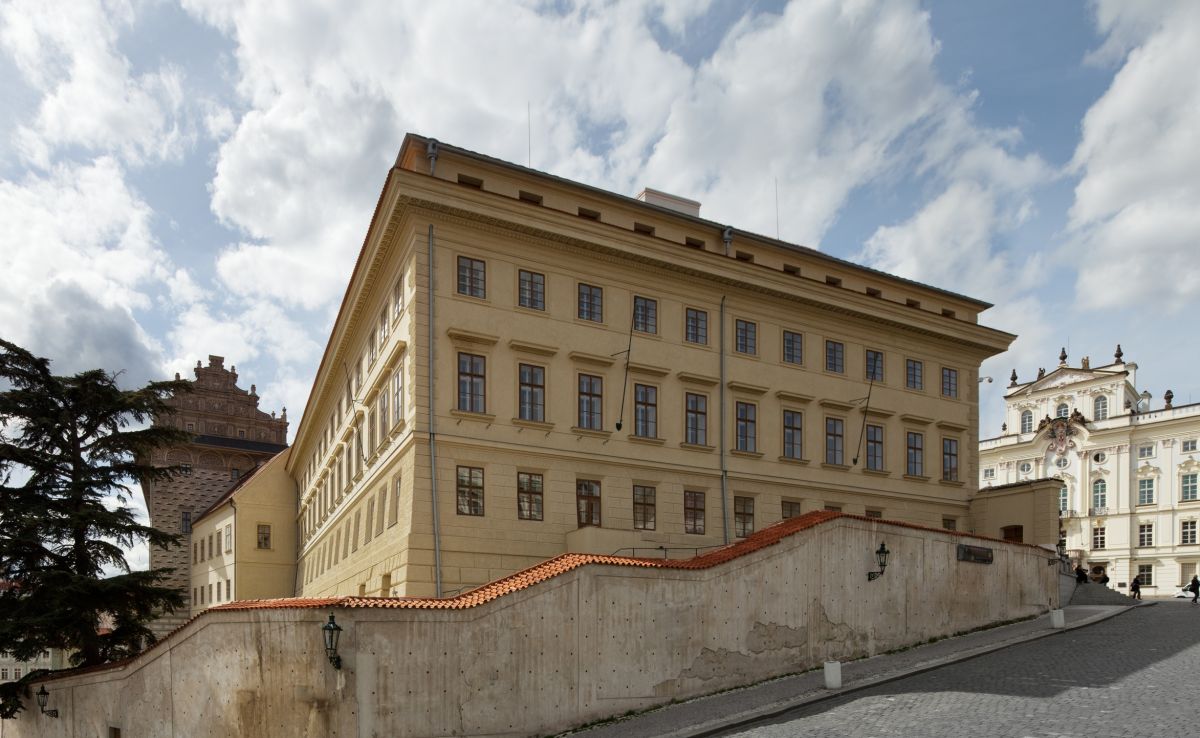 Салмовский дворец