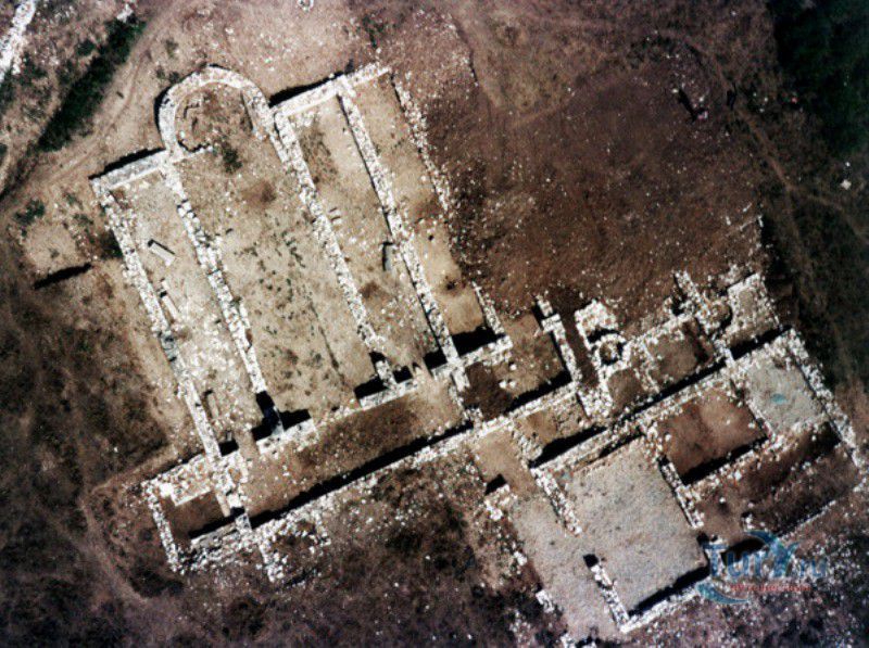 Монастырь в Диапорит