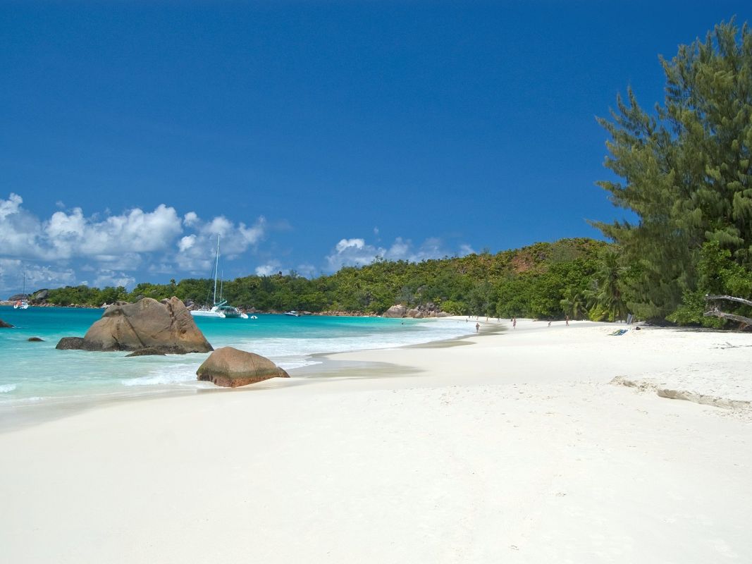 Пляж Анс Лацио