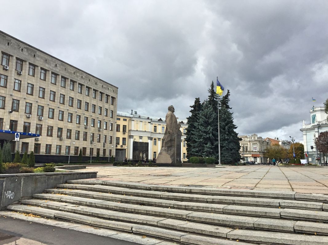 Площадь Короленко