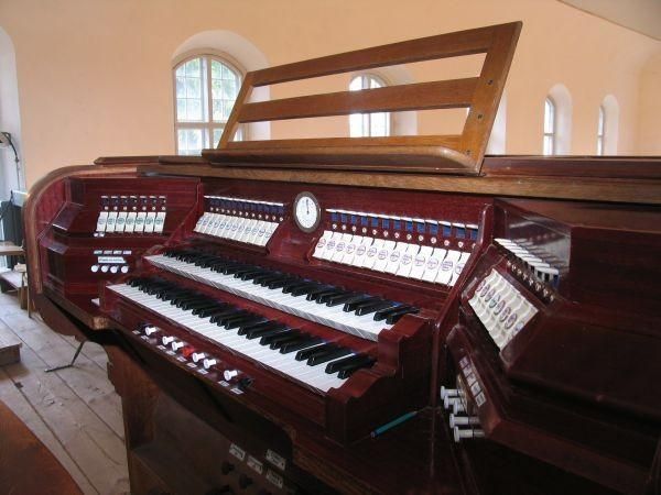 Церковь Пресвятой Девы Марии в Рыуге