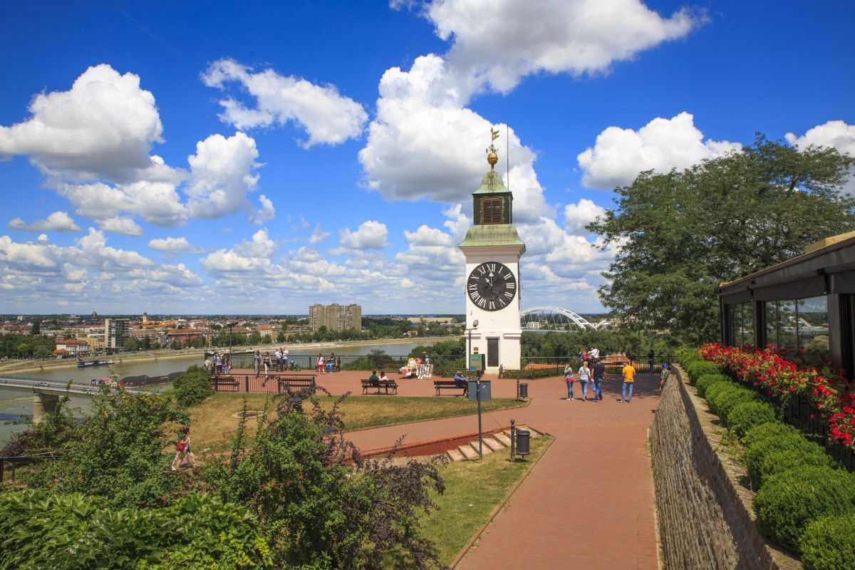 Часовая башня в Нови Саде