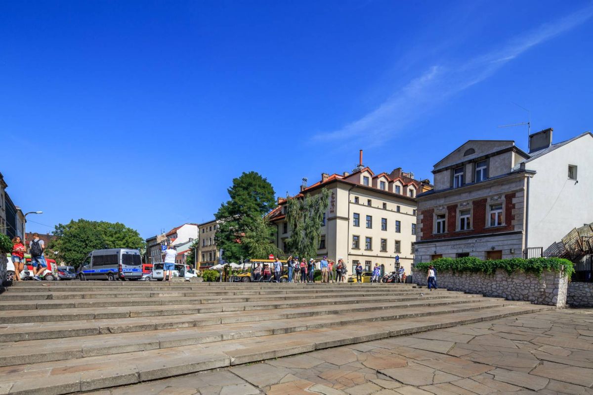 Улица Широкая