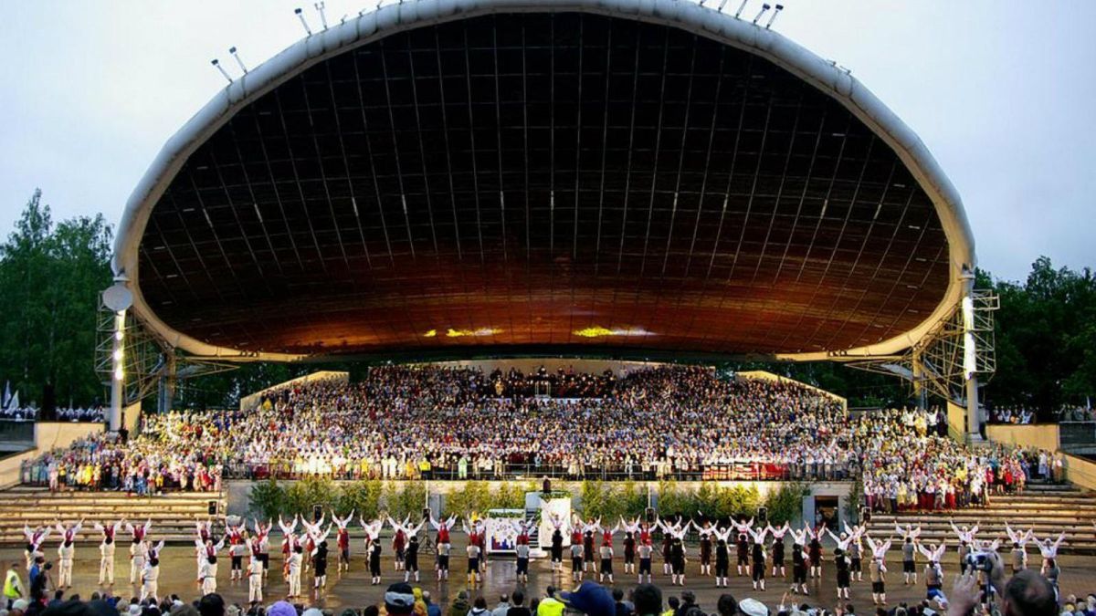 Тартуская певческая сцена