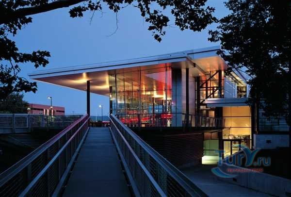 Корнингский музей стекла