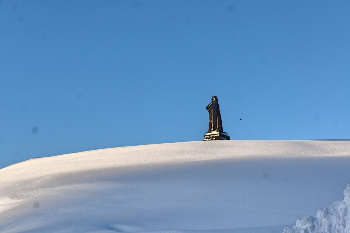 Статуя Ханса Эгеде