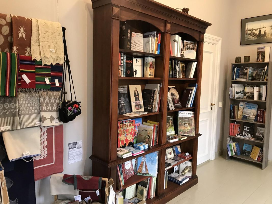 Сувенирный магазин при Хийумааском музее